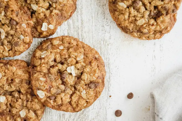 Cookies de banana com aveia