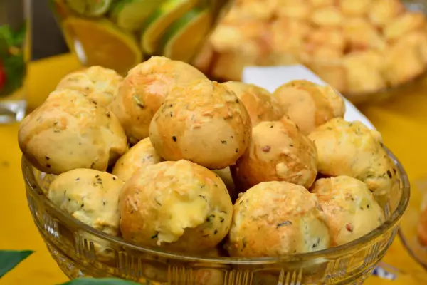 Pão de Queijo Fit com Batata Doce