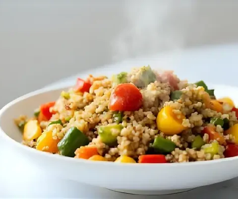 Salada de Quinoa com Legumes Assados